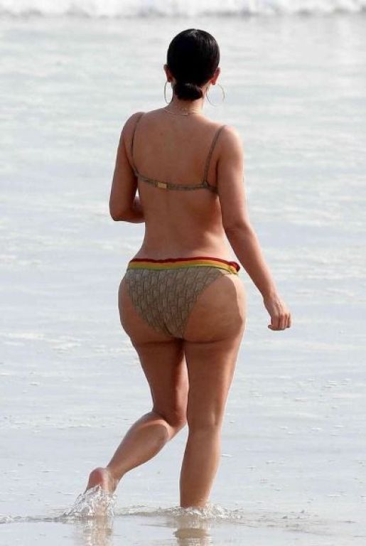 Así es el cuerpo de Kim Kardashian sin Photoshop