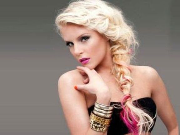 Habló un testigo del video de la sueca "se ve perfectamente que no está obligada"