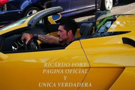 Ricardo Fort se compró un Lamborghini [fotos]