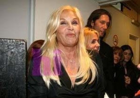 La cara real(sin photoshop) de Susana Gimenez