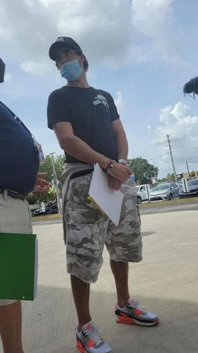 Nacho Viale viajó a EEUU para darse la vacuna del Covid-19