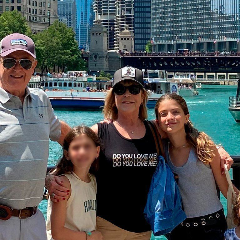 Tras consagrarse en Masterchef Celebrity, las vacaciones de Gastón Dalmau con su pareja y familia