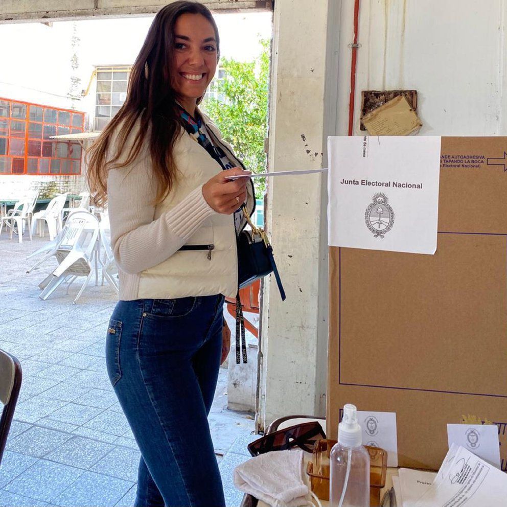 PASO 2021: cómo se acercaron los famosos a las urnas