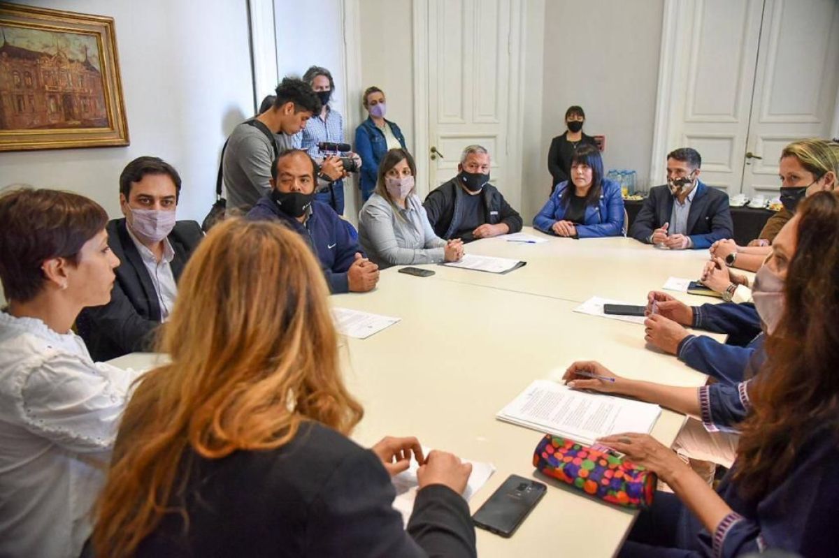 La intendente de Quilmes garantizó los puestos de trabajo en Boris SA y los ingresos