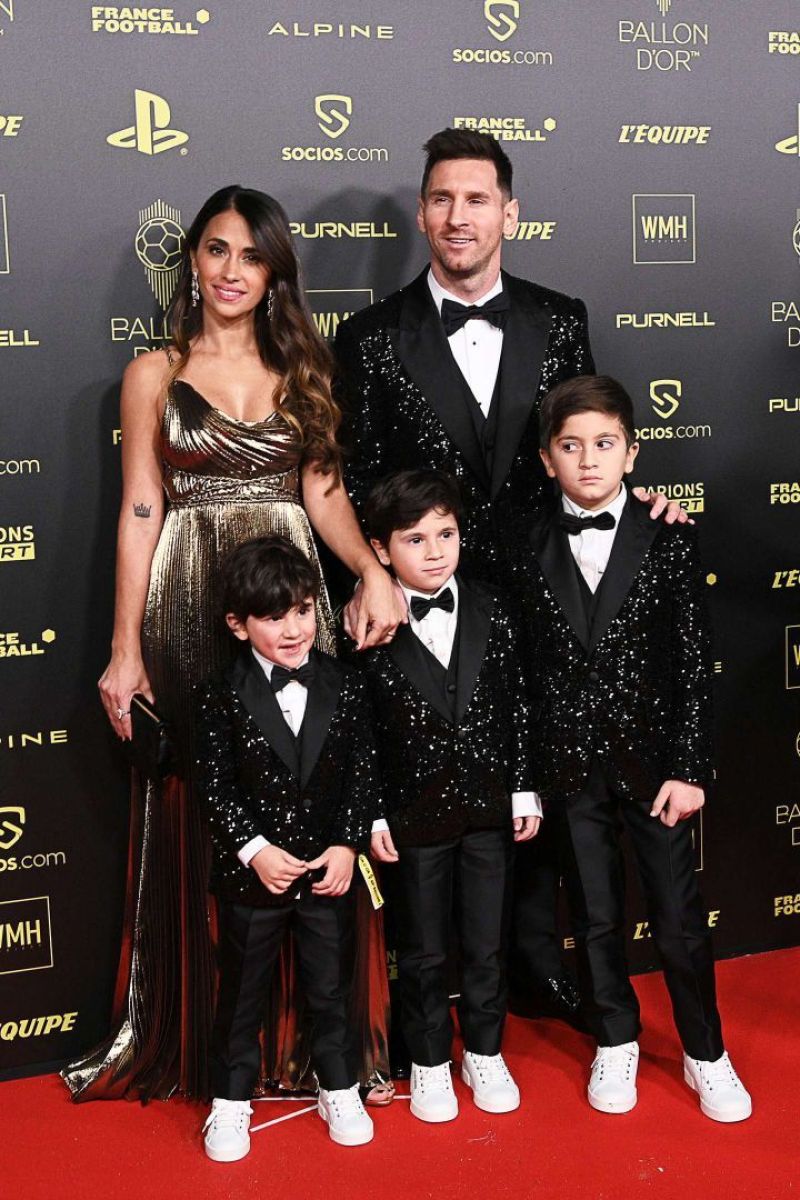 El look de Messi y su familia en la alfombra roja de la entrega del Balón de Oro