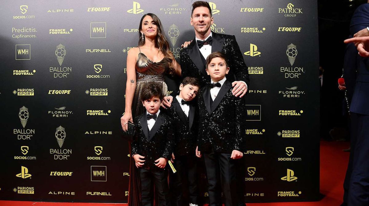 El look de Messi y su familia en la alfombra roja de la entrega del Balón de Oro