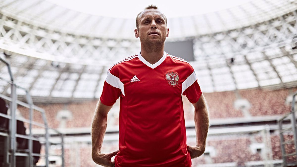 Escarpado carne de vaca Melodrama Por la invasión en Ucrania, Adidas suspendió su patrocinio con la  Federación Rusa de Fútbol | HaceInstantes: Toda la información en pocas  palabras
