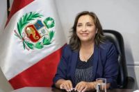 Quién es Dina Boluarte, la primera mujer presidenta de Perú