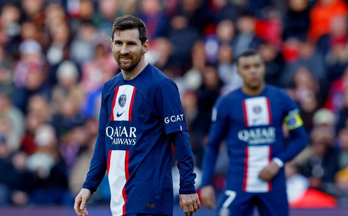 [VIDEO] El repudio de los hinchas del PSG para con Lionel Messi, tras la derrota
