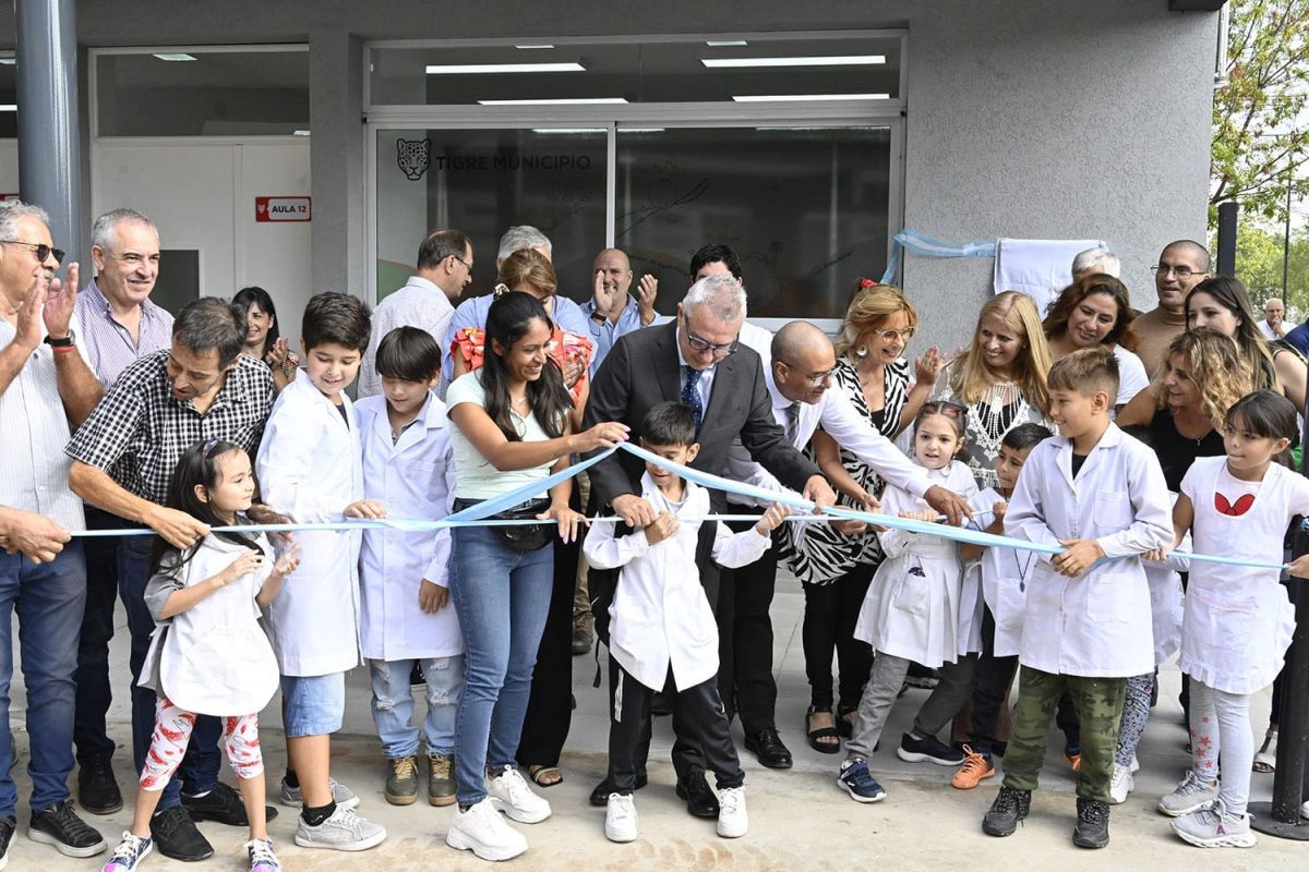 Zamora inauguró la ampliación y remodelación de la Escuela Primaria N°44 “Henry Ford”