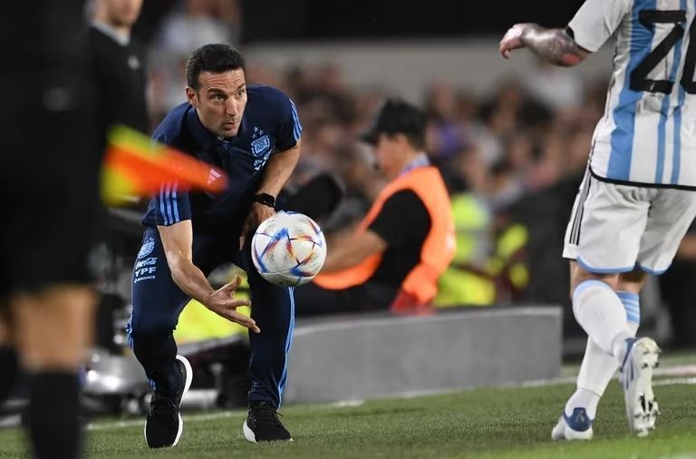 Lionel Scaloni: "Jamás imaginé recibir un homenaje como este"