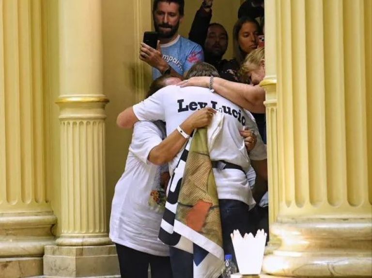 La Reacción De Los Abuelos De Lucio Dupuy Tras La Sanción De La Ley Haceinstantes Toda La